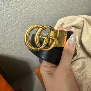 Gucci authentic reversible Belt with Gold Buckle